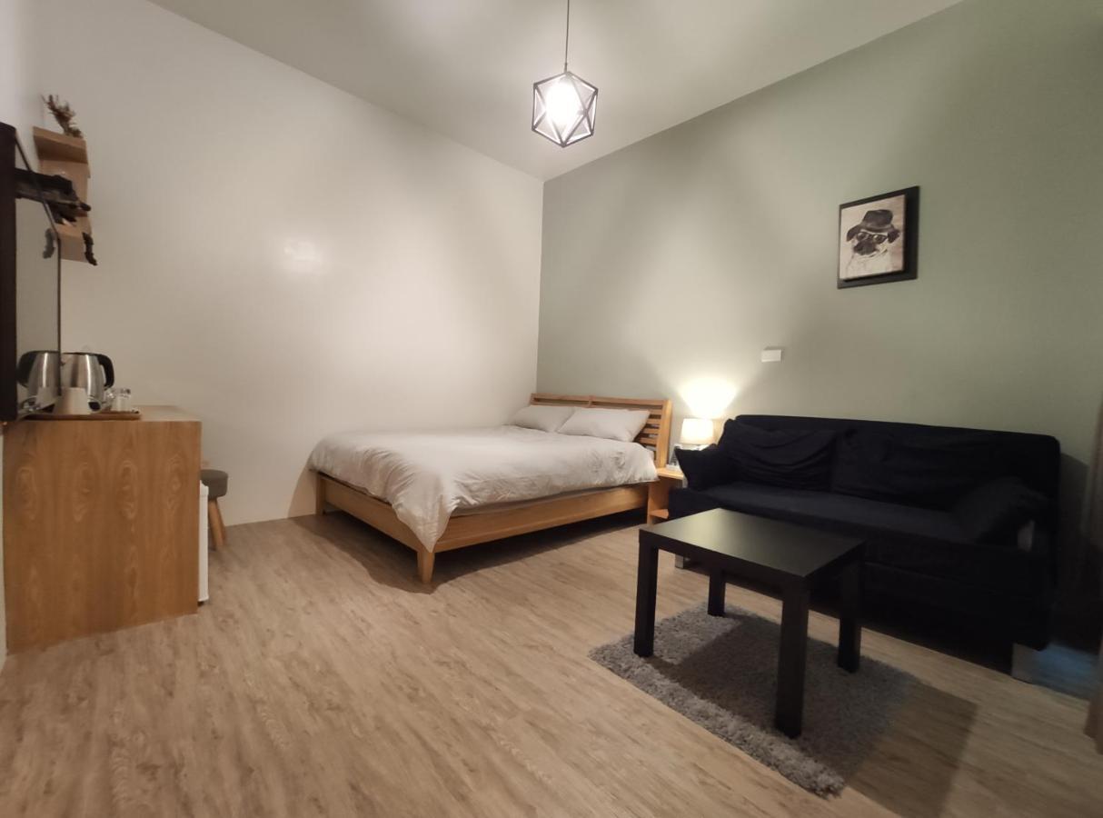 Apartamento Iron St. House Tainan Exterior foto